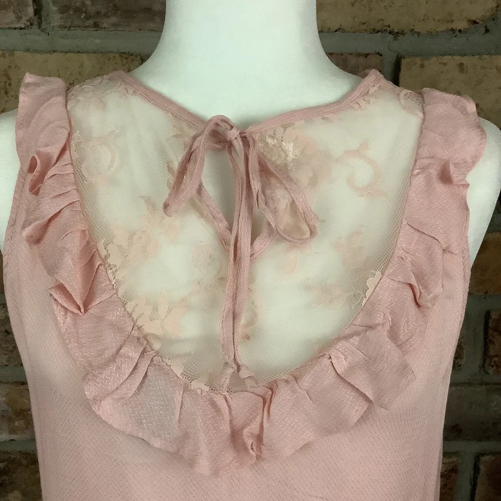 TORRID Lace Inset Textured Sleeveless Top 196